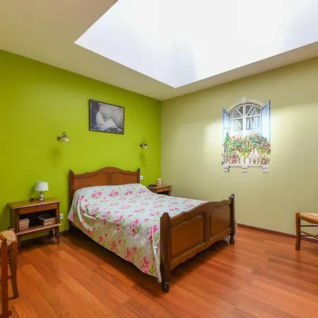 De L'hopiteau Nyaraló